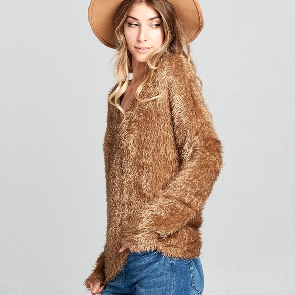 NWT• Reversible Latte Knotted Sweater•MADE IN 🇺🇸 - Picture 7 of 8